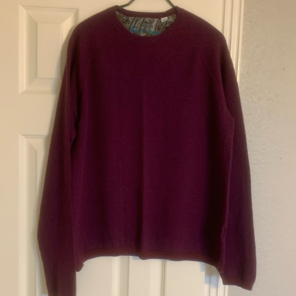 Men Robert Graham sweater XL run small
